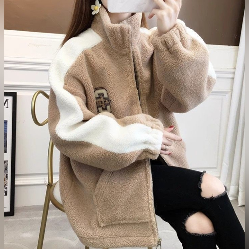 배색 포인트 퍼 하이넥 집업 점퍼