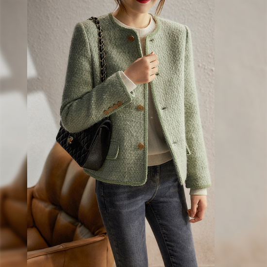 그린 트위드 논카라 자켓