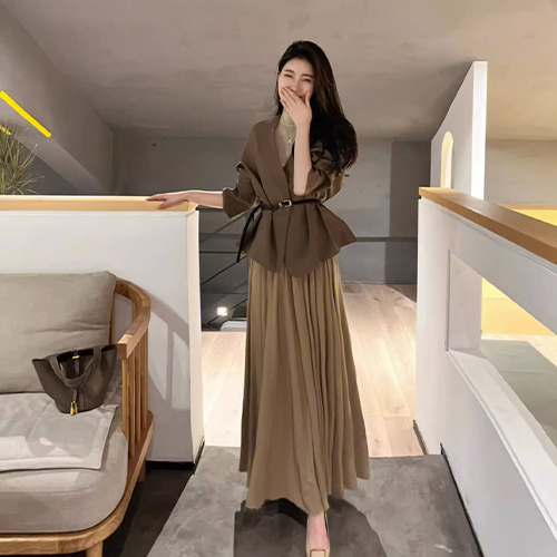 포멀 브이넥 노카라 자켓+뒷밴딩 주름 스커트 2SET