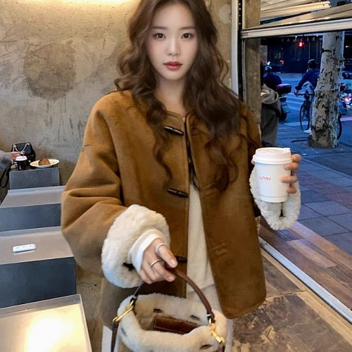 리버시블 토클 버튼 양털 무스탕 자켓