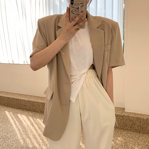 미니멀 오피스룩 테일러드 반팔 자켓