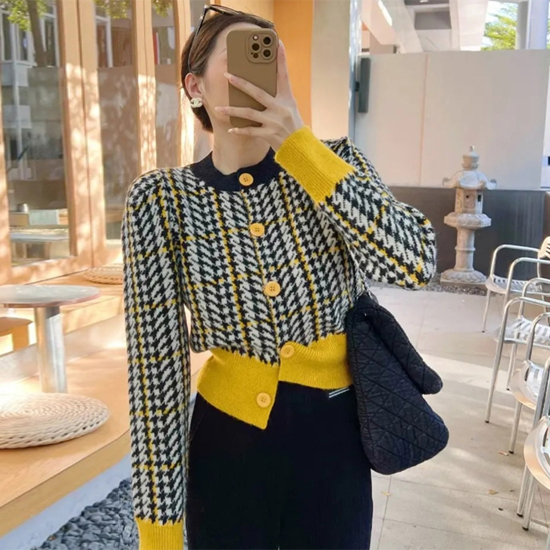 하운드 투스 시보리 크롭 가디건하운드 투스 시보리 크롭 가디건