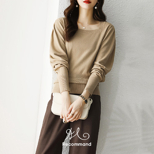 스퀘어 넥 셔링 볼륨 니트