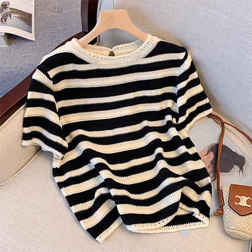 레이스 라인 줄무늬 반팔 니트