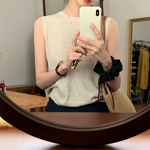 베이직 골지 민소매 니트탑