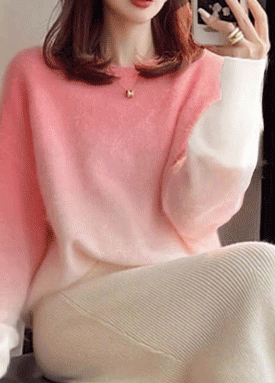 파스텔 그라데이션 여리핏 니트