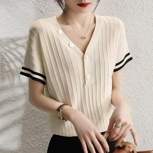 [당일발송] 스트라이프 배색 V넥 버튼 니트