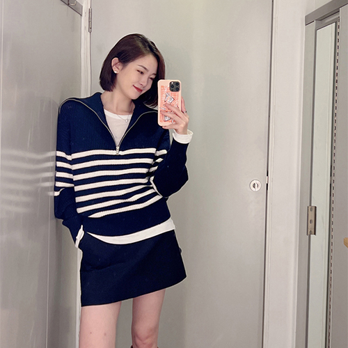 반집업 스트라이프 니트 스웨터