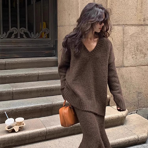 윈터 데일리 브이넥 니트&롱 스커트 2SET