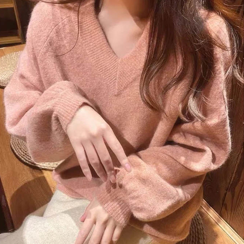 퍼프 브이넥 데일리 니트