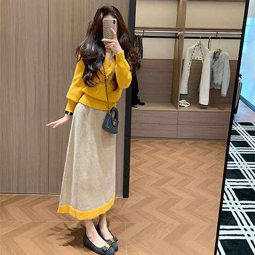 옐로우 포인트 브이넥 니트&스커트 2SET