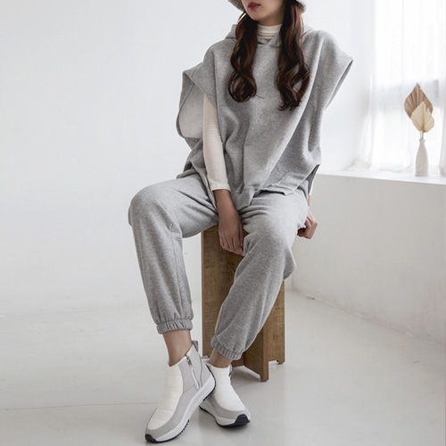 기모 후드조끼 + 조거팬츠 세트