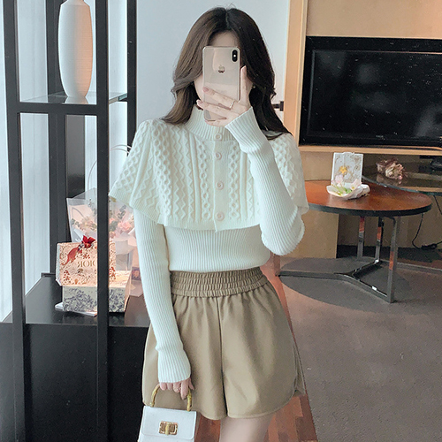 꽈배기 짜임 케이프 폴라 니트