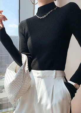 스판 폴라넥 슬림 니트