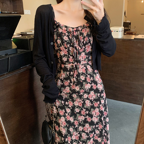 ◈[당일발송] 심플 여리핏 블랙 가디건+플라워 프릴 끈나시 원피스 2SET