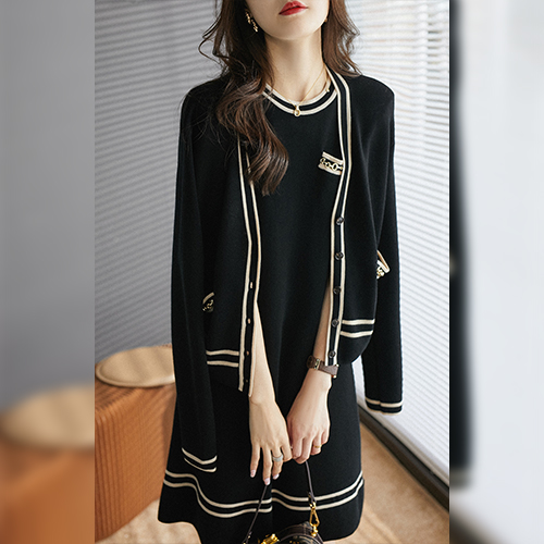 [당일발송]골드체인 배색 브이넥 가디건+포켓 미디 원피스 2SET