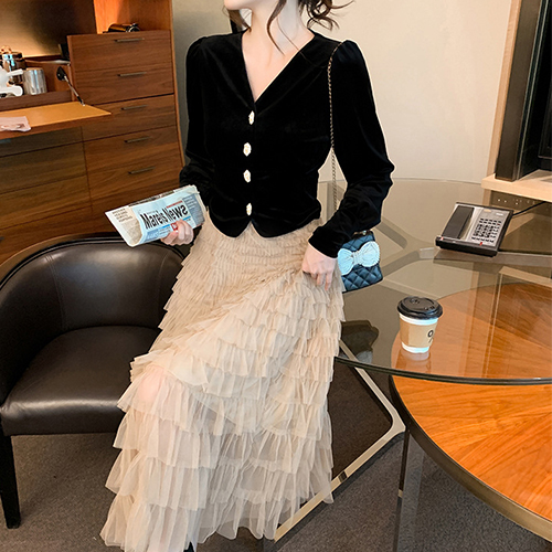  브이넥 퍼프 가디건+A라인 캉캉 스커트 2SET