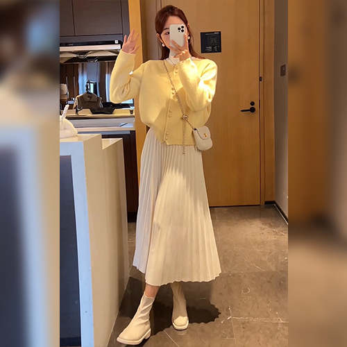 ◈[당일발송] 화사한 레몬 가디건&플리츠 스커트 2SET