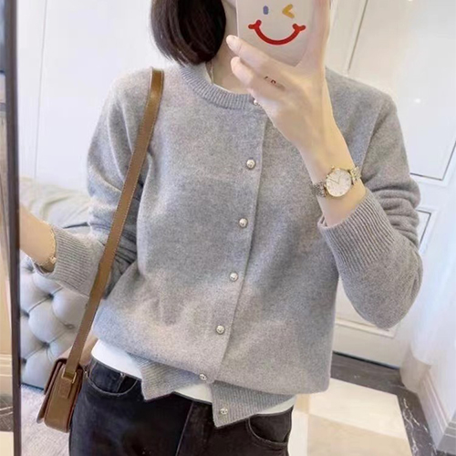베이직 세미크롭 여리핏 가디건