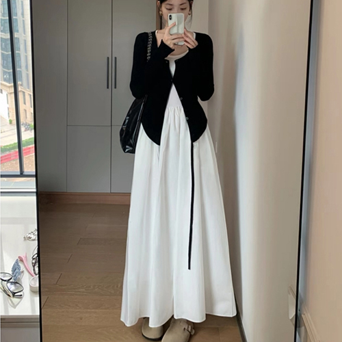 토요특가 자정마감 50%★여리핏 블랙 가디건&화이트 원피스 2SET