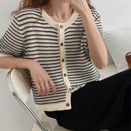 내추럴 잔스트라이프 반팔 가디건