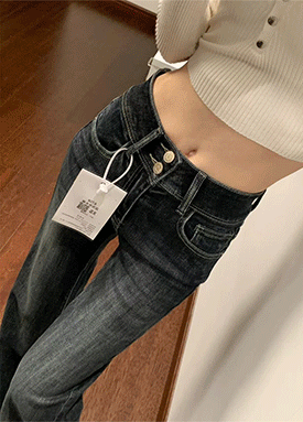 투버튼 하이웨스트 딥워싱 부츠컷 데님