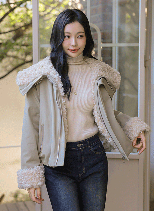 [Theonme] 글로프 뽀글이 퍼 안감 세일러카라 롤업소매 세미크롭 점퍼