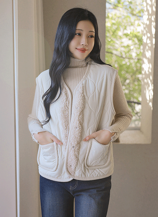 [Theonme] 드레인 뽀글 퍼 안감 물결 패딩 조끼 베스트