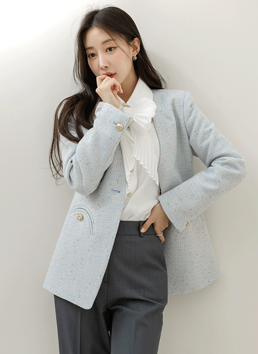 파비안 스타 골드 버튼 포인트 포켓 펄 트위드 노카라 미드 자켓