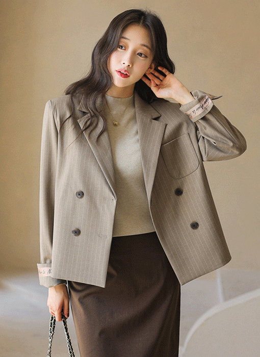 프레스 레터링 테이핑 스트라이프 더블버튼 자켓