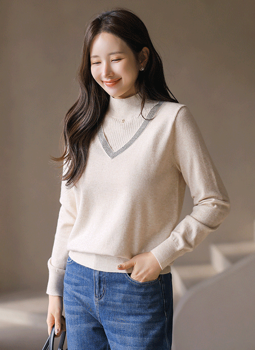 레스트 샤인 핫픽스 V라인 쟈가드 배색 반하이넥 니트