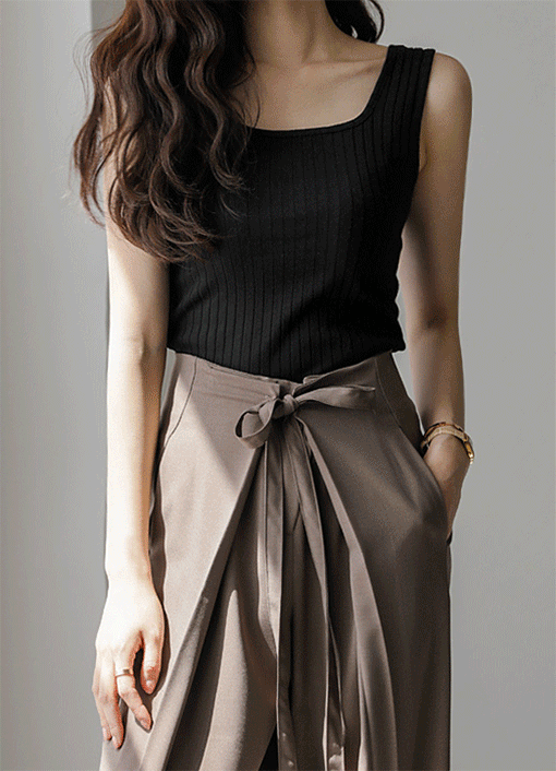 (1+1) 네추럴앤 심플 베이직 스퀘어 넥 골지 니트 나시