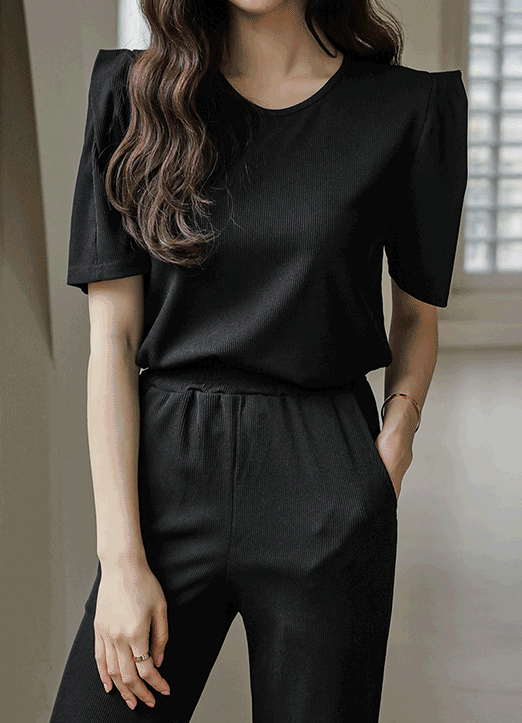 로라 핀턱 퍼프 슬림 라인 잔잔 플리츠 티셔츠 팬츠 트레이닝 세트