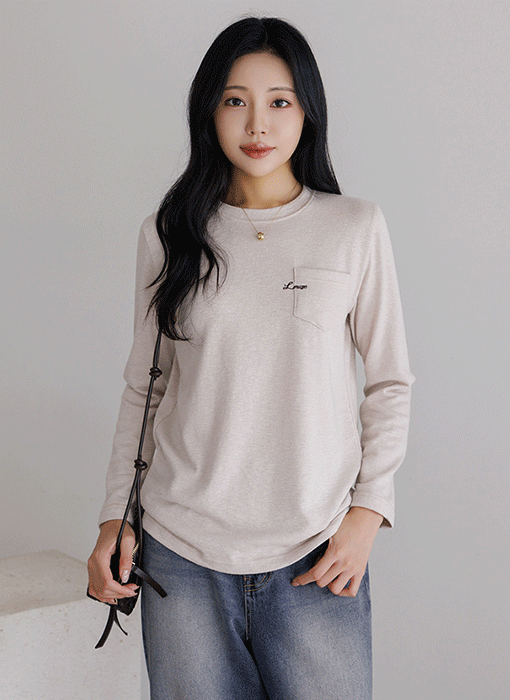 [Theonme] 로웰드 스판 슬라브 레터링 자수 포켓 라운드 티셔츠
