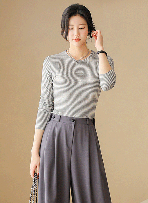 스트라이프 보들보들 터치감 라운드 긴팔 티셔츠