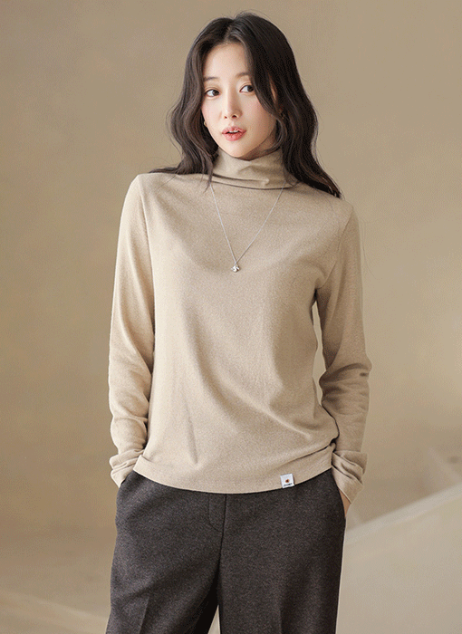 [Theonme] 보들 앙고라 블렌딩 반하이넥 긴팔 티셔츠