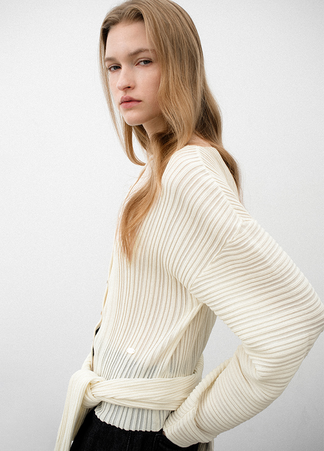 パンツ NEU_INSS25Stripe detailed pleats trouser NEU_INSS25Stripe detailed pleats trouser NEU_INSS25Stripe detailed