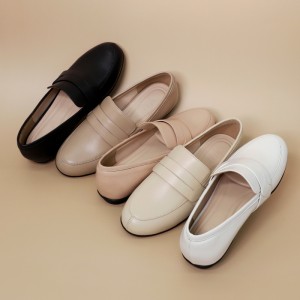 [리퍼브] 마쯔 by 엘칸토 여성 양가죽 크로스 라인 로퍼 1.5cm LCWC32M226