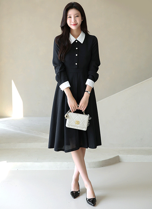 로시엘 배색 카라 진주 플리츠 미디 원피스