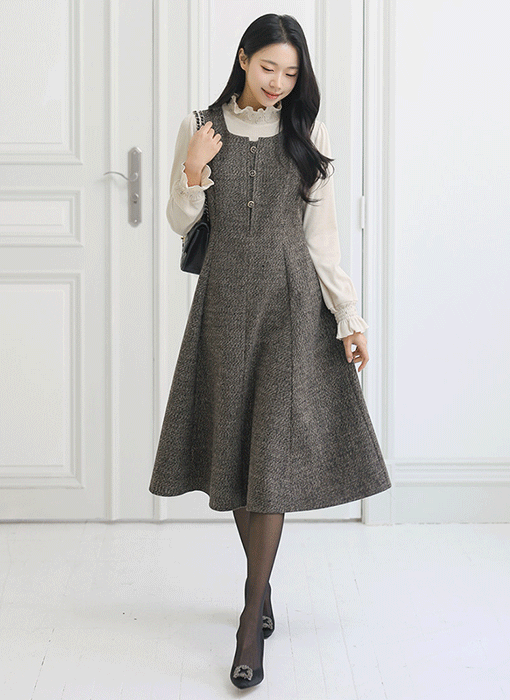 네오즈 보카시 블렌딩 볼드버튼 뷔스티에 플레어 원피스