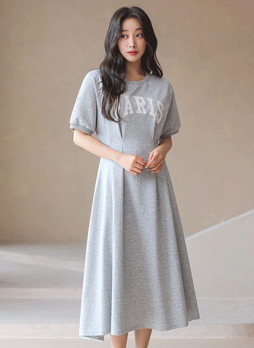 [Theonme] 레터링 핀턱 플레어 롱 원피스