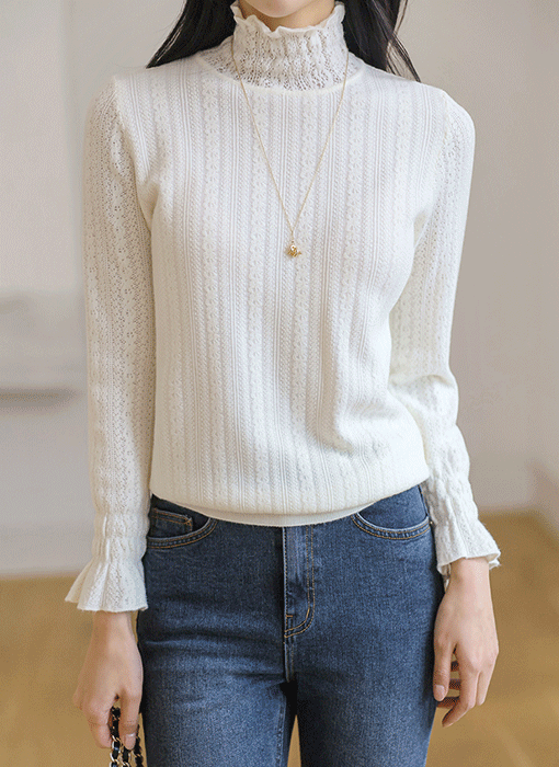 넬로드 레이스 쟈가드 플레어소매 프릴 폴라넥 블라우스 니트