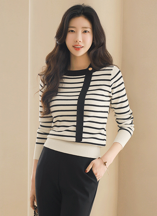 로베드 어깨 배색 리본 스트라이프 라운드 니트