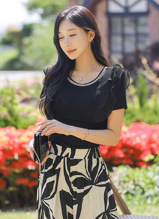 캉캉 주름 쉬폰 날개 비즈 넥라인 반팔 티셔츠