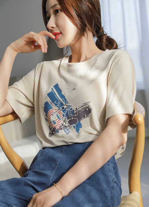 [루이스엔젤] 터치 플라워 진주 찡 라운드넥 티셔츠