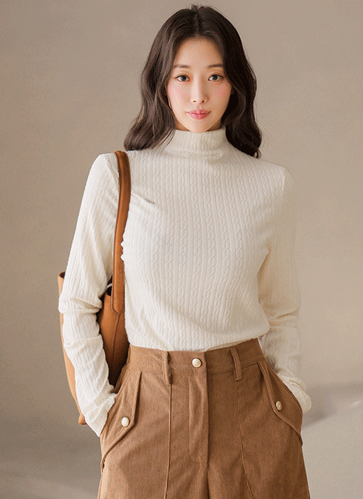 [Theonme] 리오셀 케이블 펜던트 반하이넥 긴팔 티셔츠