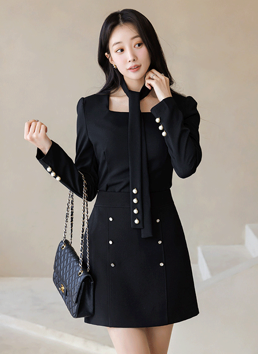 시엘라 왕진주 디테일 리본 타이SET 스퀘어넥 블라우스