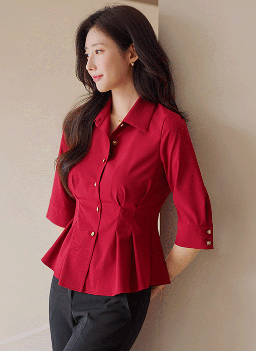 [루이스엔젤] 매혹적인 레드 7부 소매 더블 핀턱 페플럼 카라 블라우스
